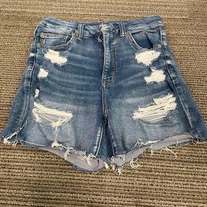 American Eagle size 6 longer jean shorts